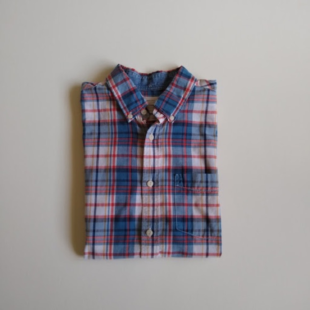 👔 GAP Short Sleeve Button Down